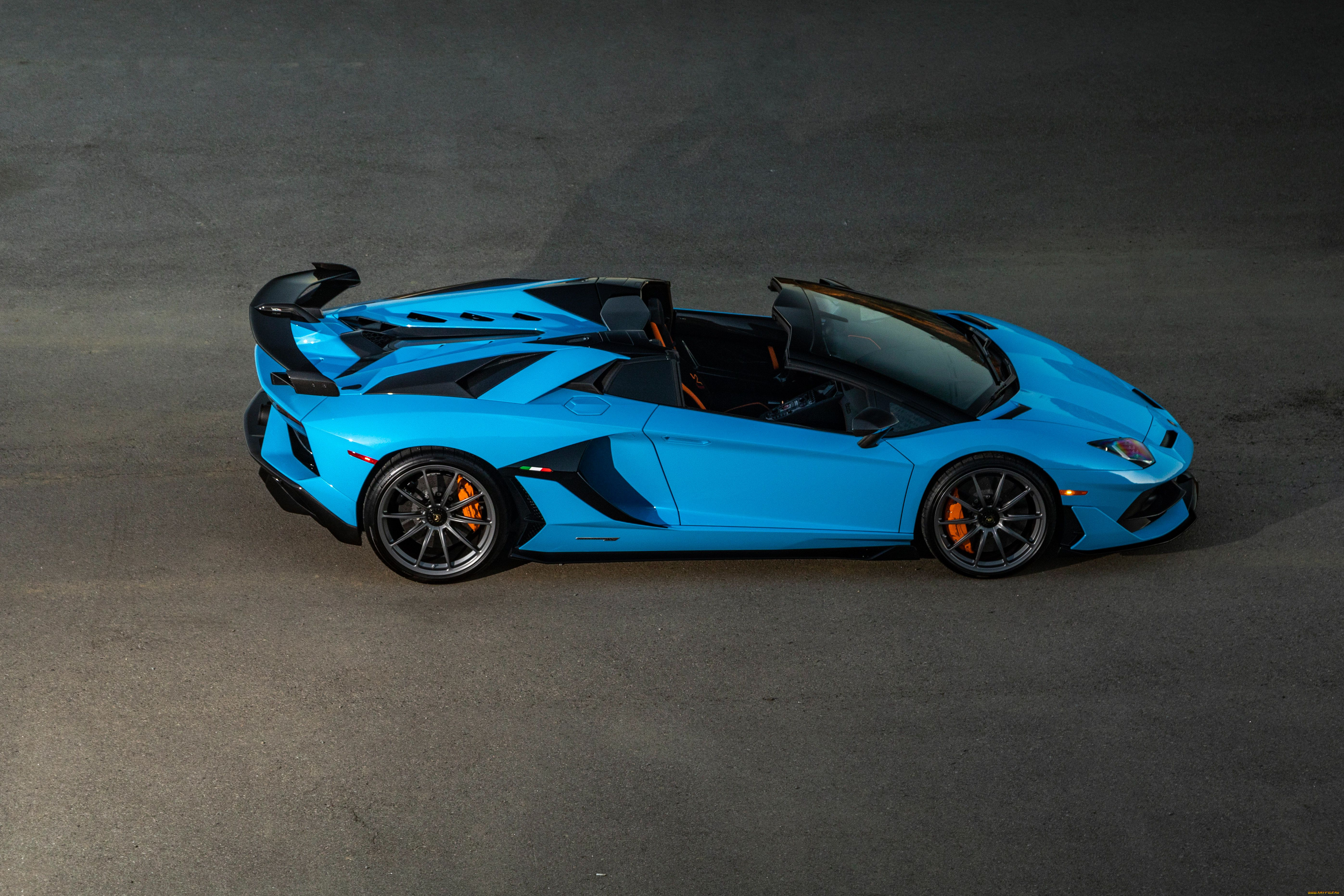 , lamborghini